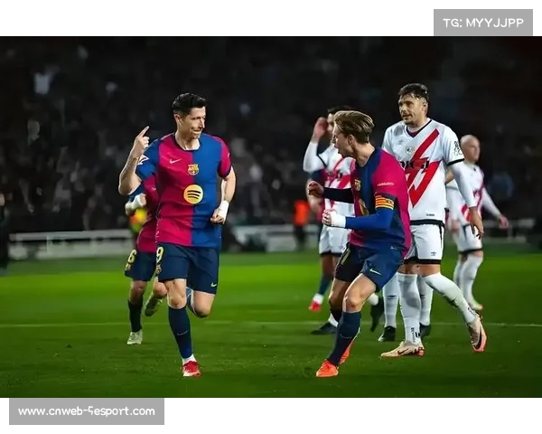 意甲新军比萨在吉拉迪诺带领下迎来三轮不败的韧性表现